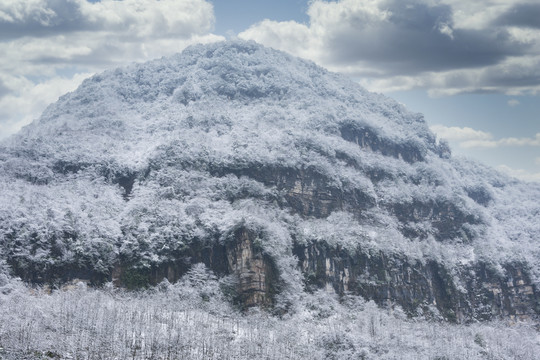 雪山