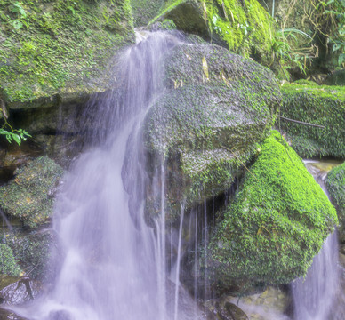 山泉