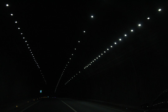 隧道公路