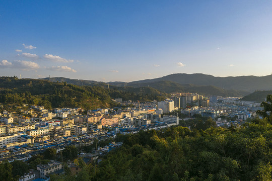 夕照墨江县城