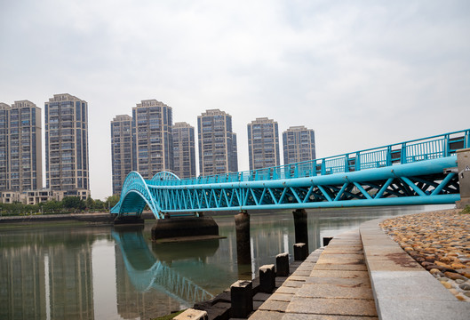 五缘湾音乐岛钢桥