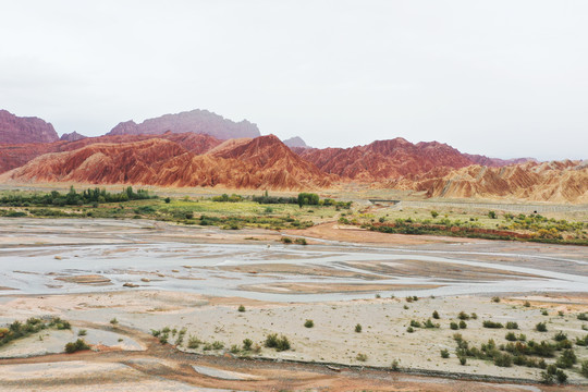 天山峡谷