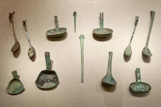 古代青铜生活用具