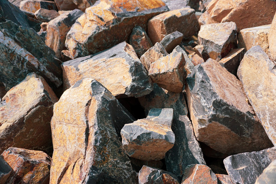 石堆岩石天然石头素材