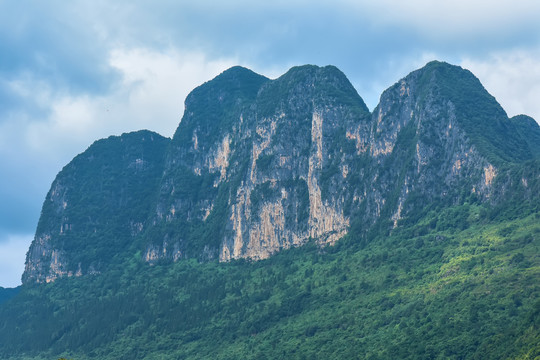 南丹山风光