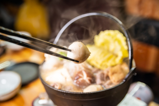 日式极品牛肉涮锅