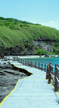 涠洲岛火山岛月亮湾栈道