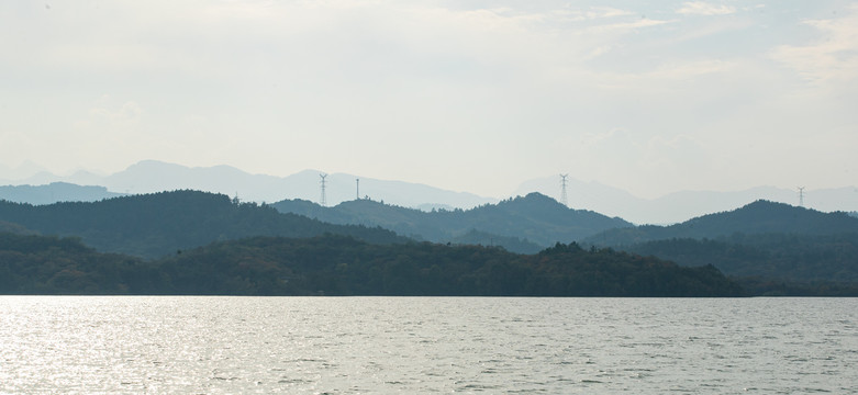 武当山太极湖