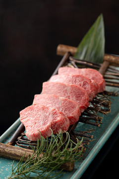日式烤肉特上牛小排