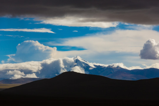 西藏日喀则雪山湖泊风光64