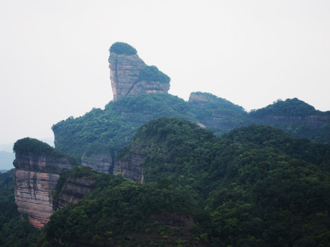 韶关丹霞山风景区山林地貌美景