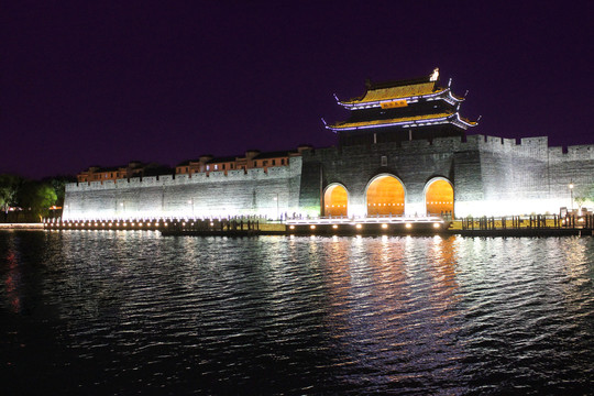 苏州平门夜景