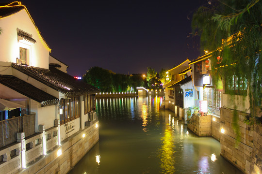 七里山塘街夜景