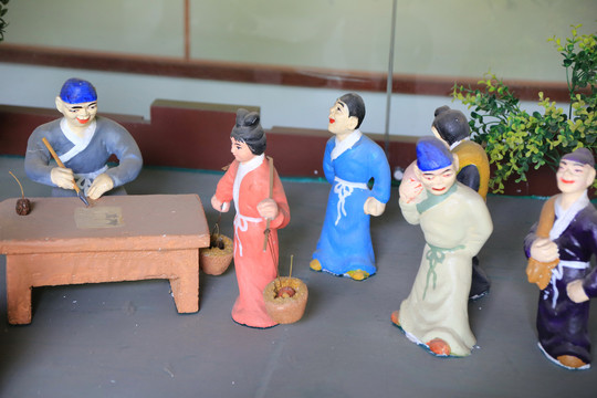 泥塑古代民俗