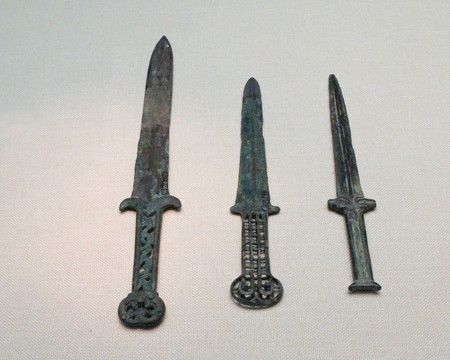 战国时期燕国青铜短剑