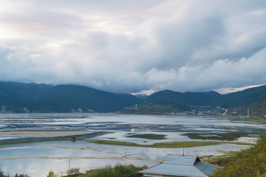 中国云南省纳帕海草原旅游风光