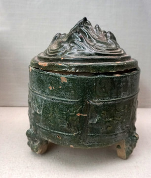 绿釉陶博山炉