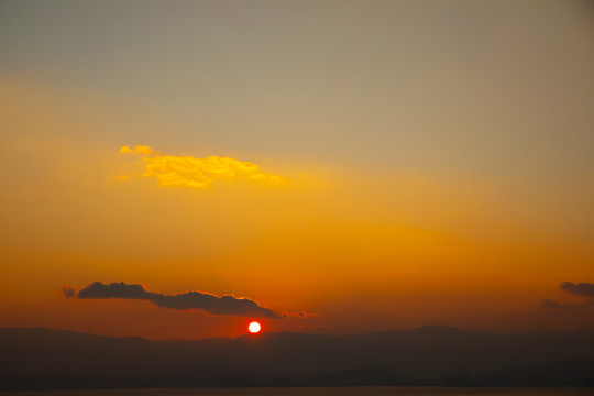 日出