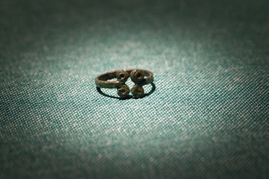 古希腊珠宝首饰青铜戒指