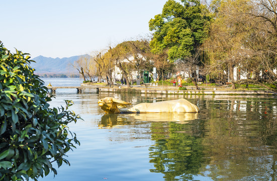 杭州西湖涌金桥