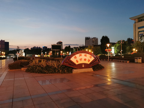 珠江源广场夜景