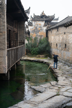 井头湾村