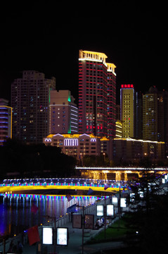 西宁中心广场夜景