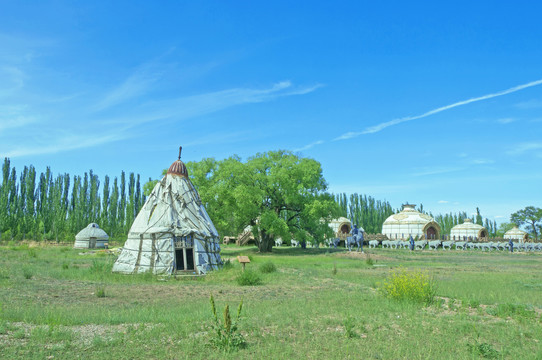 蒙古部落毡房景观
