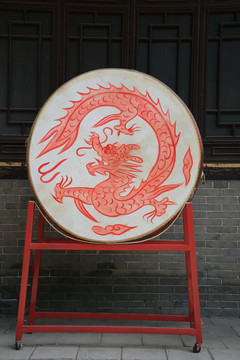 龙纹大鼓