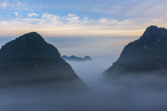 山间云海