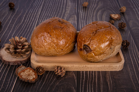 全麦烤面包健康美食食品摄影图
