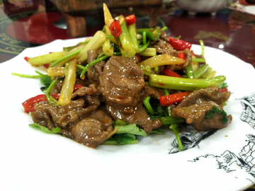 小炒黄牛肉