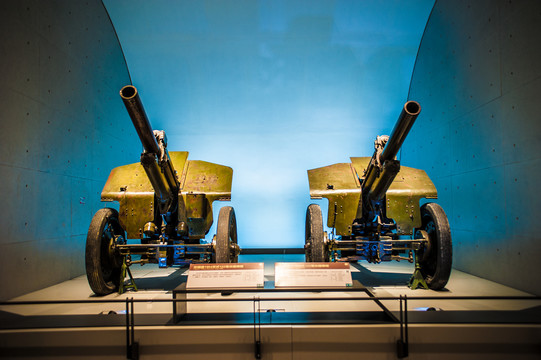军事博物馆武器展示榴弹炮
