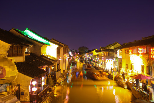 七里山塘夜景