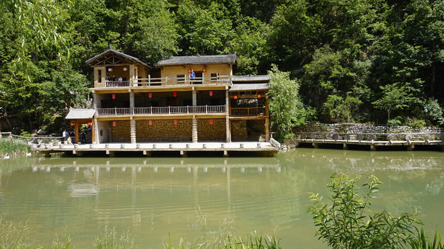 秦岭终南山寨土楼