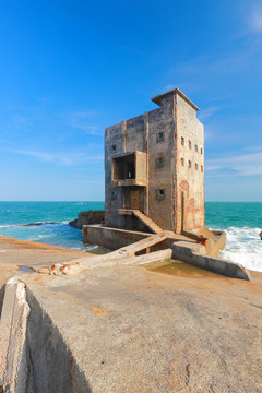 海边废弃的房子