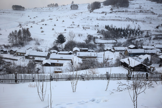 吉林松岭雪村风光