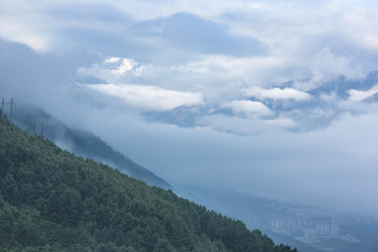 甘孜州美丽的康定高原风光