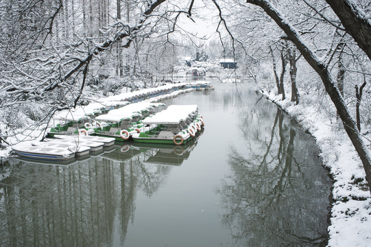 江南雪景