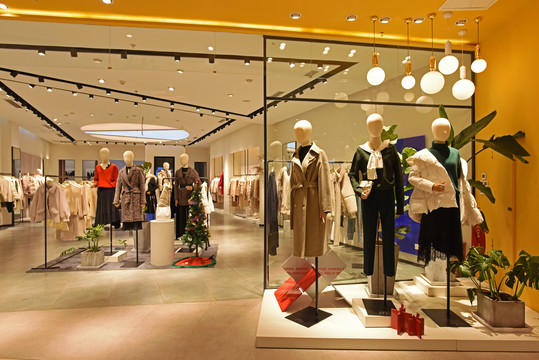 服装专卖店女装店模特