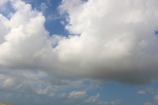 阳光天空