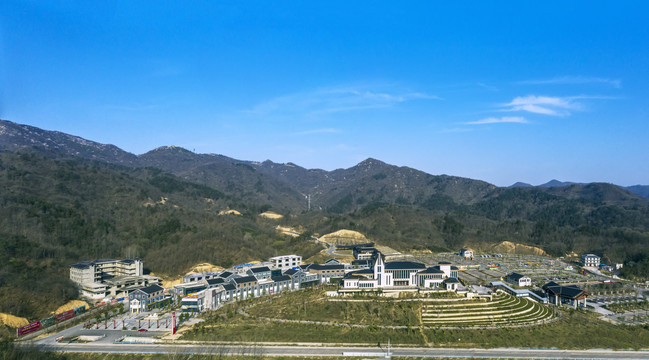 鸡公山风景区游客集散服务中心