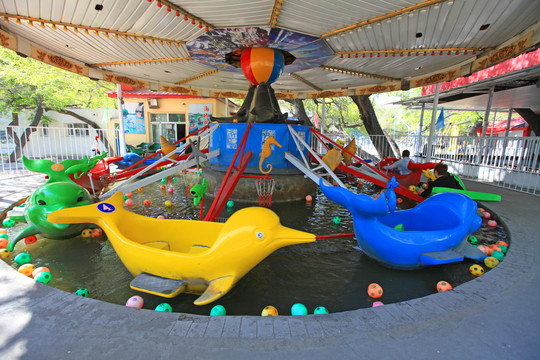 齐齐哈尔龙沙公园儿童娱乐设施
