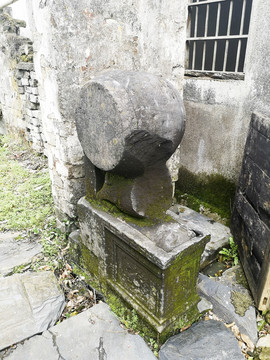 石鼓