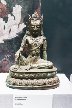 鎏金铜菩萨像