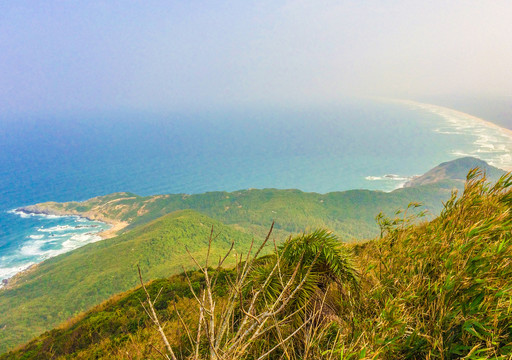 铜鼓岭月亮湾