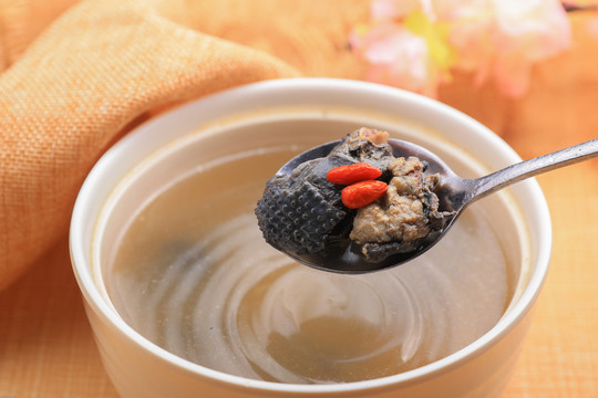 乌鸡汤