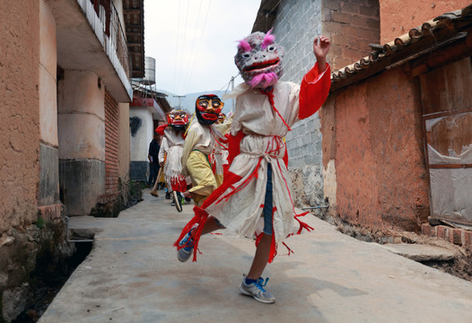 傣族面具舞