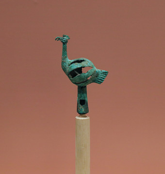 卡约文化鸟形铜铃
