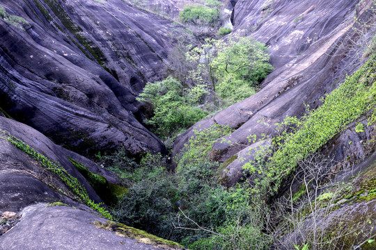 峡谷